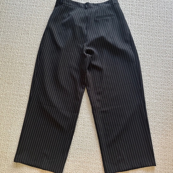 Lioness La Mesa Pant in black pinstripe  -SZ Large NWOT - Picture 6 of 13
